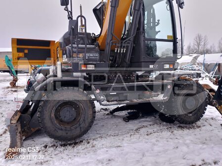 Техническое обслуживание экскаватора XCMG XE180WD - 3